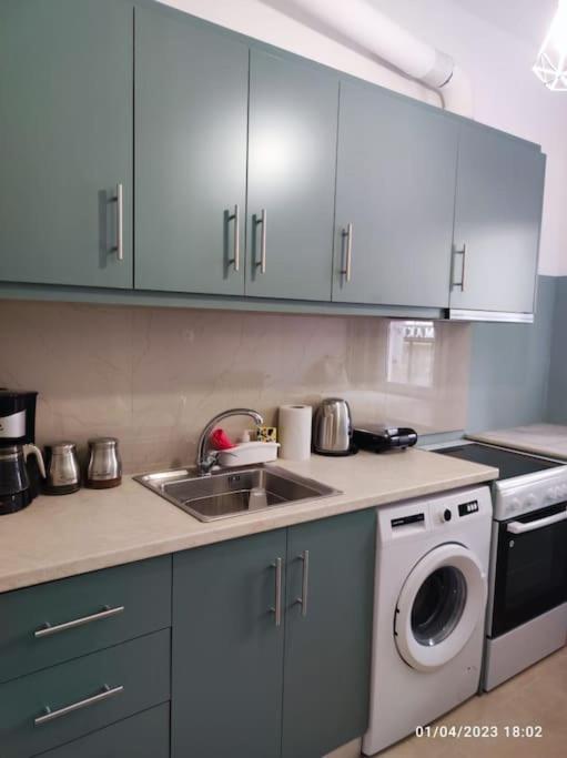 Apartamento Cozy New Near The *